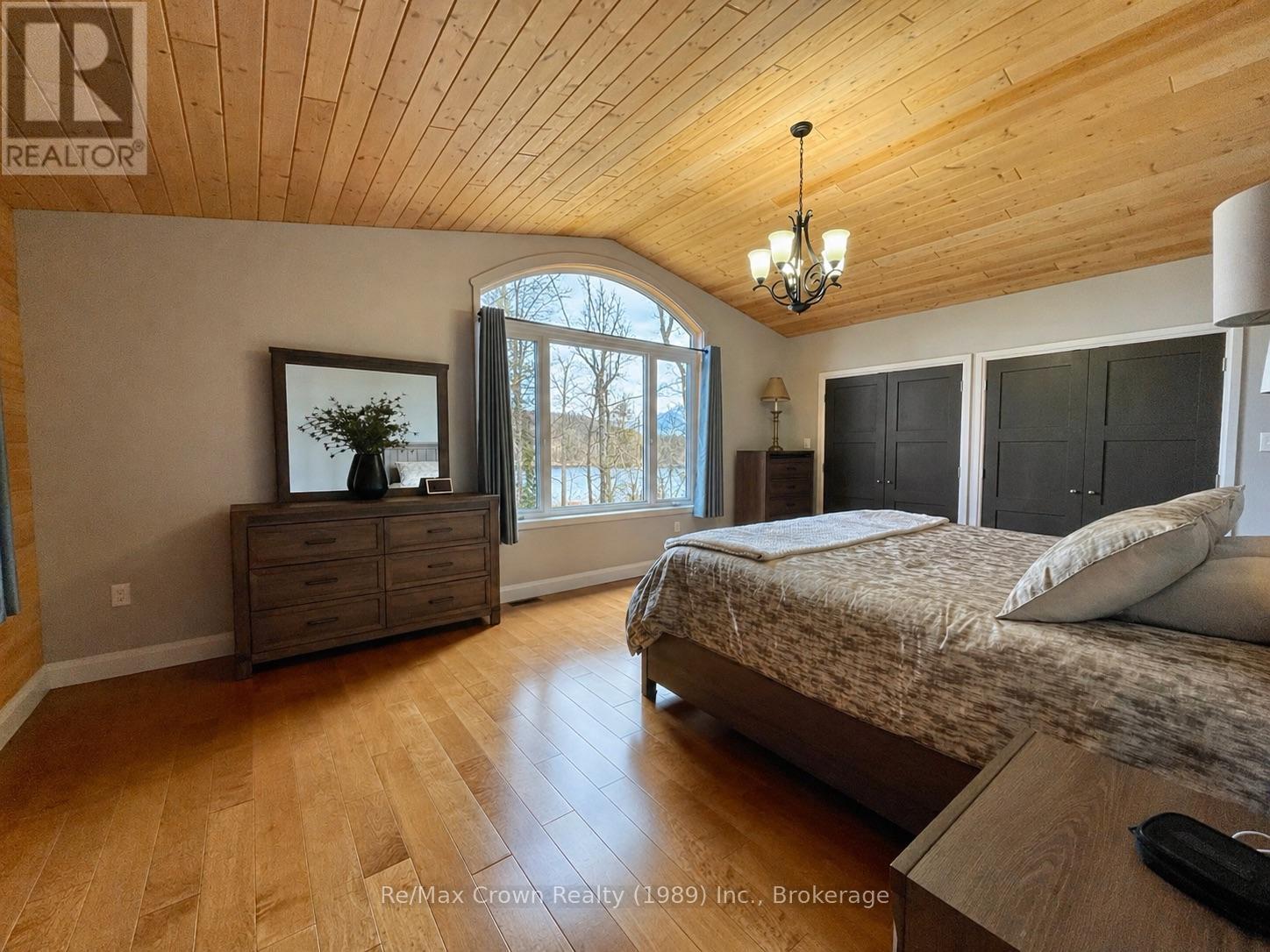 108 MURPHY DRIVE - 14