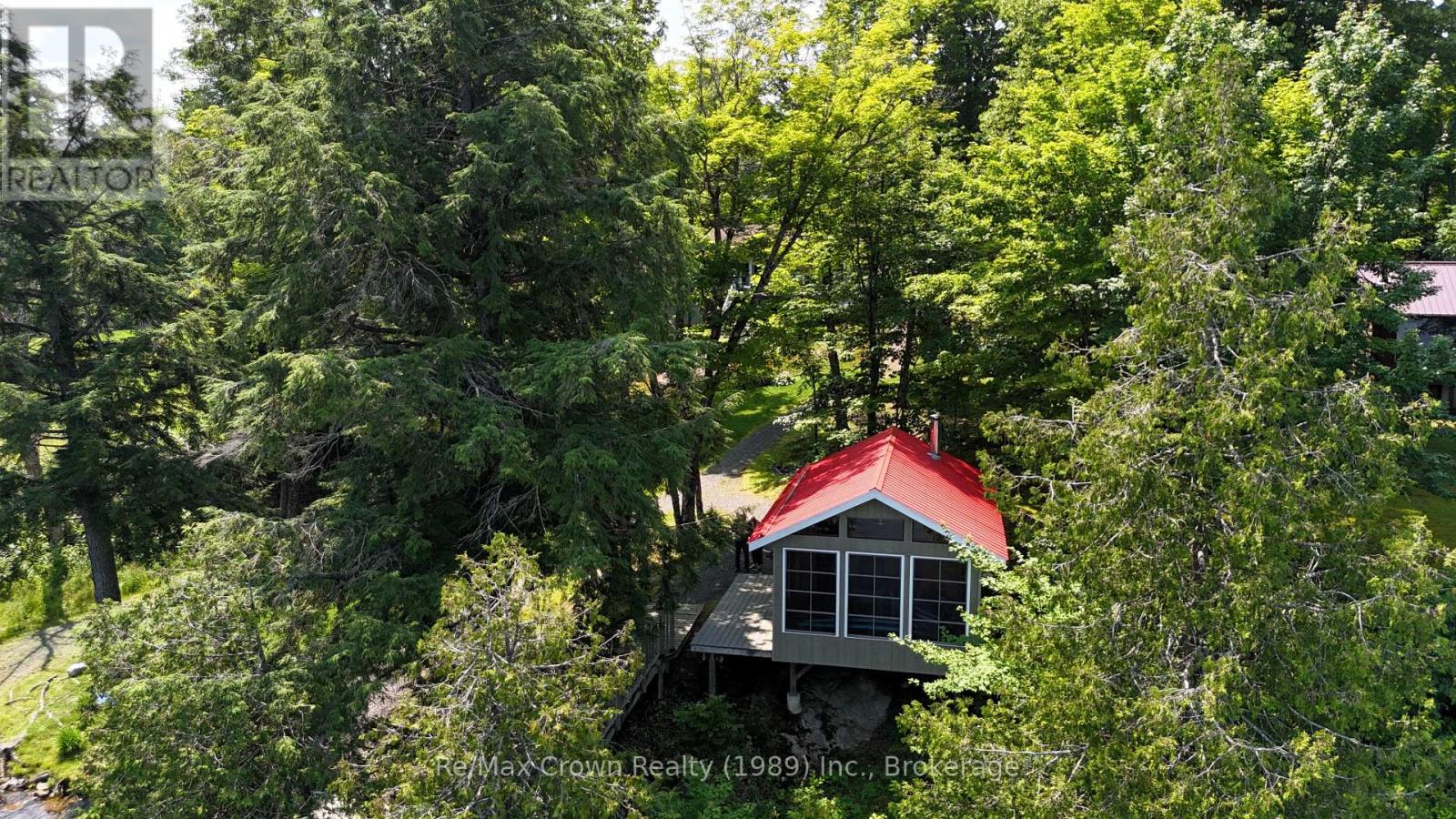 108 MURPHY DRIVE - 3