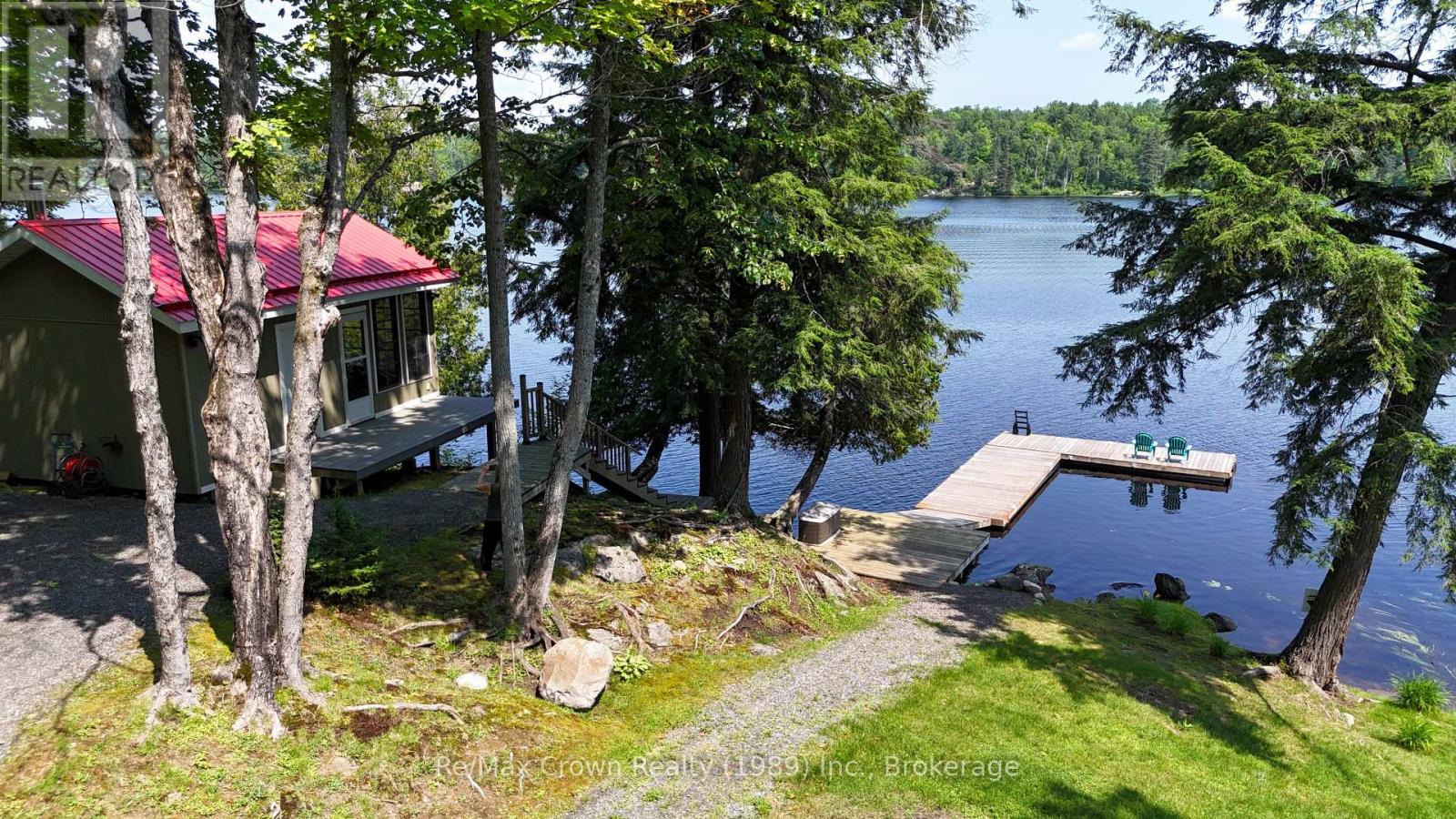108 MURPHY DRIVE - 32