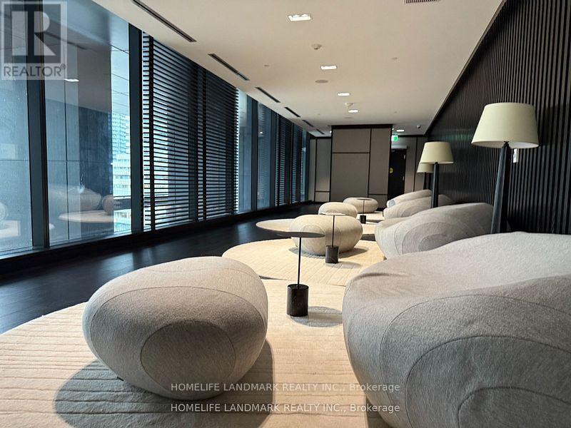 2208 - 501 YONGE STREET — photo 17