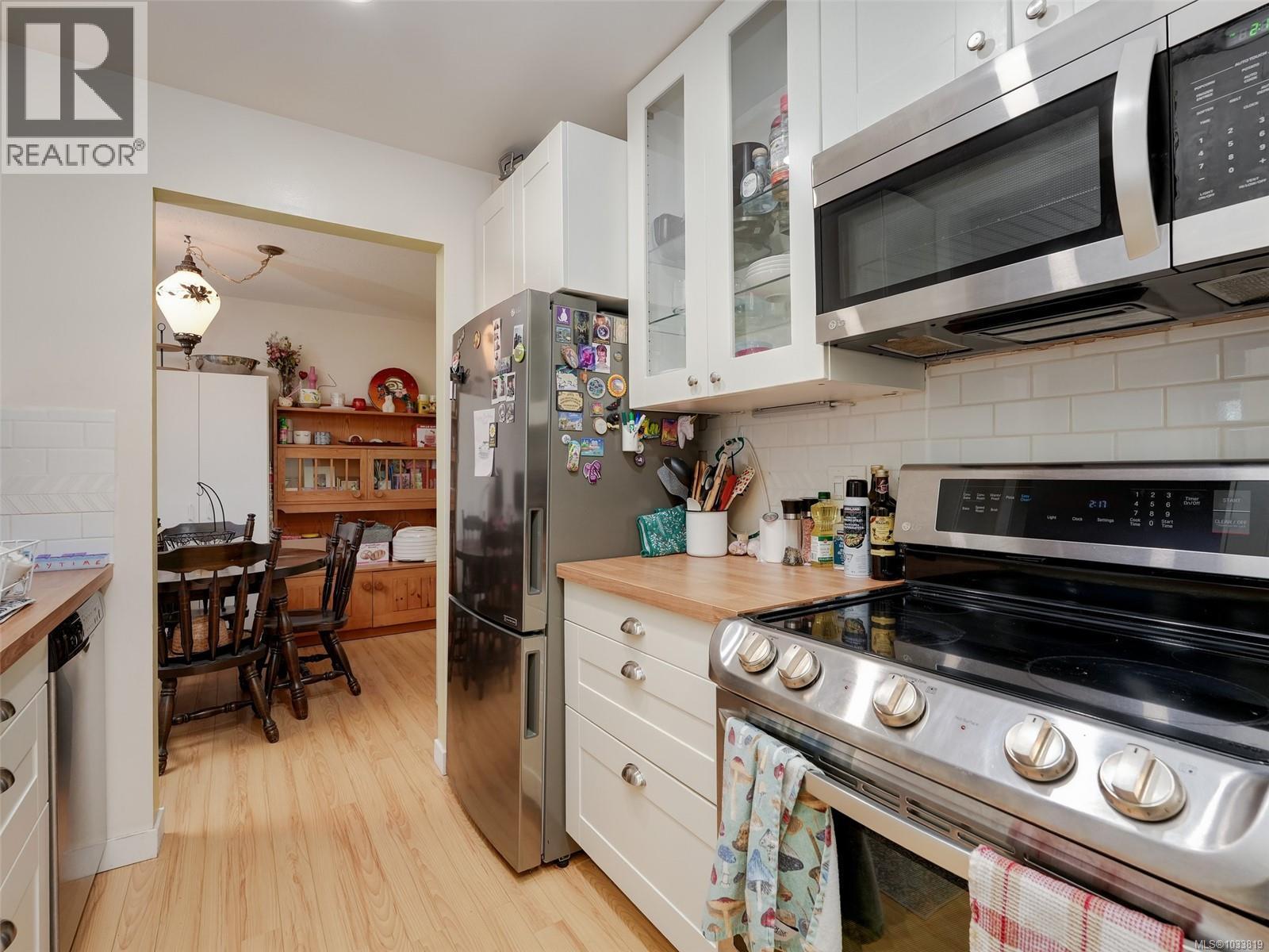 #301 9900 Fifth St - 8