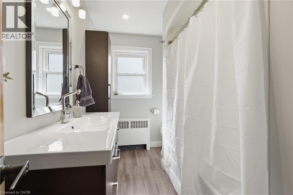 440 CHURCHILL Avenue, Delhi, Ontario, N4B2P9 — Photo 24