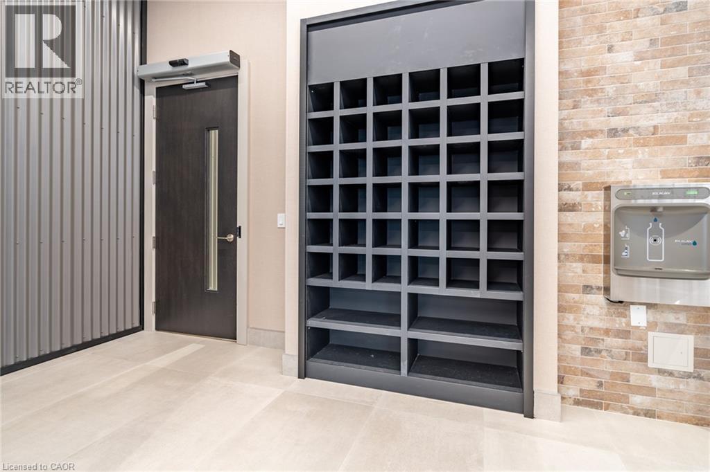 212 KING WILLIAM Street Unit# 816, Hamilton, Ontario, L8R3N9 — Photo 45
