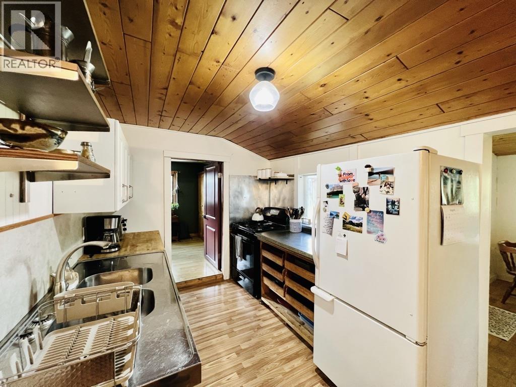 3931 ALFRED Avenue, Smithers