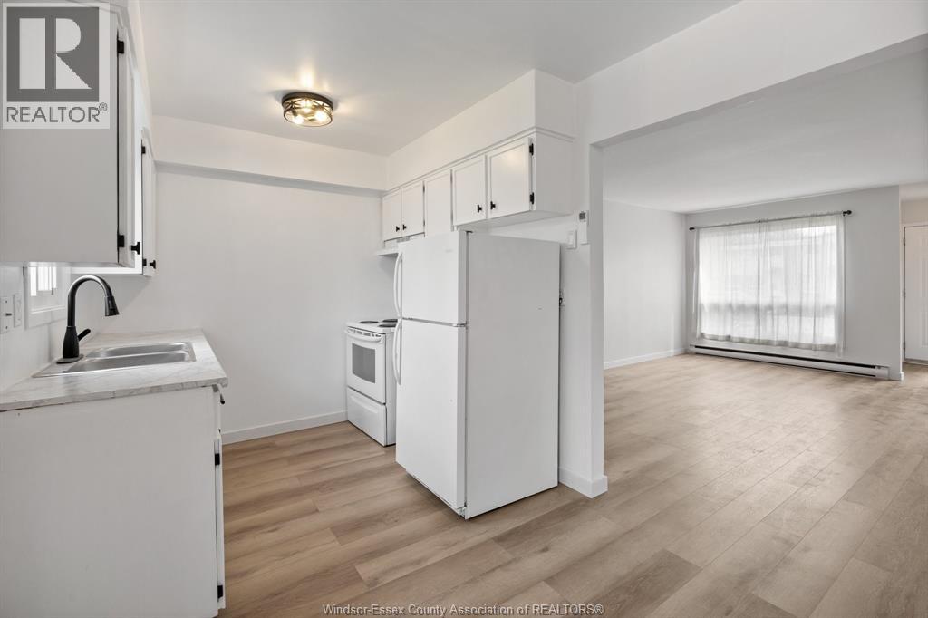 328 FRYER, Amherstburg, Ontario, N9V2L9 — Photo 9