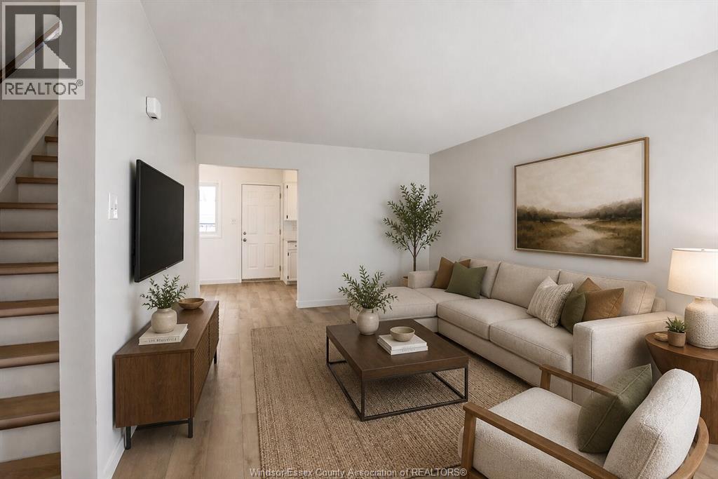 328 FRYER, Amherstburg, Ontario, N9V2L9 — Photo 2