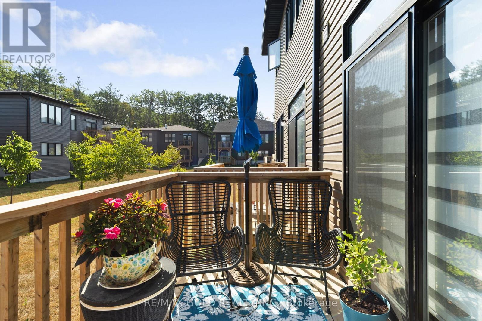 54 EBERHARDT DRIVE - 35