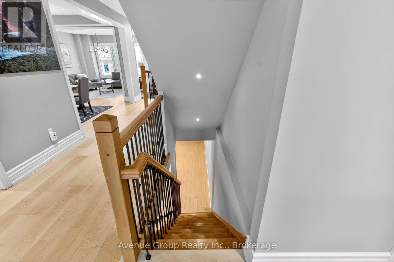63 ADASTRA CRESCENT - 33