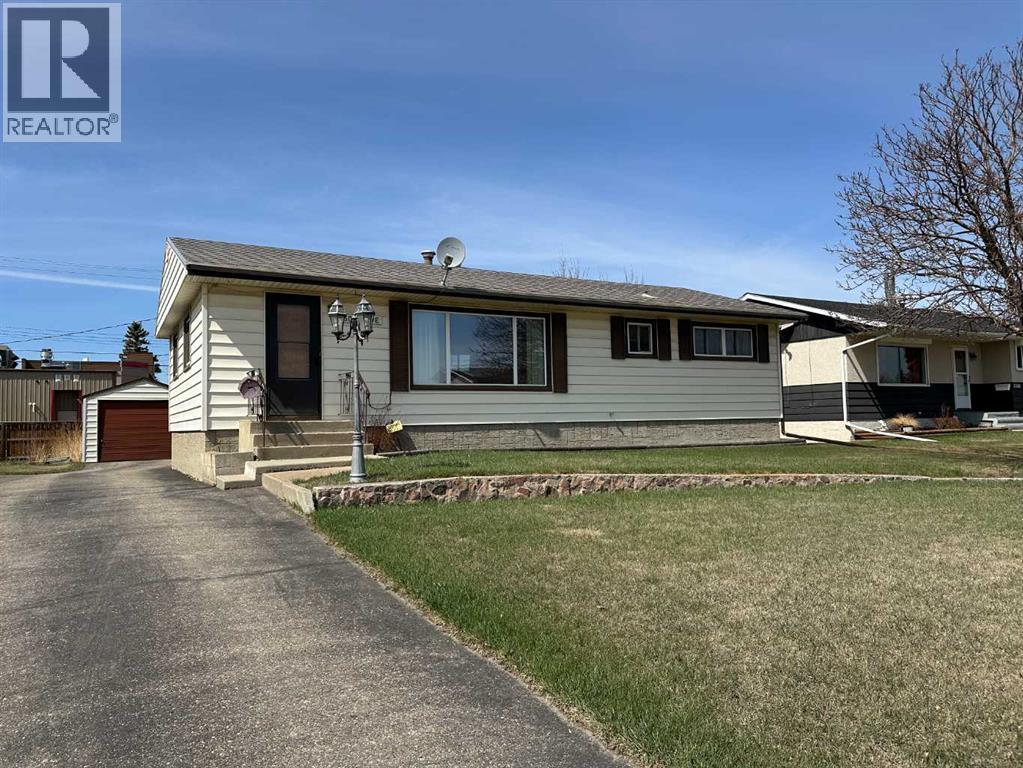505552 47 Avenue Crescent, Ponoka