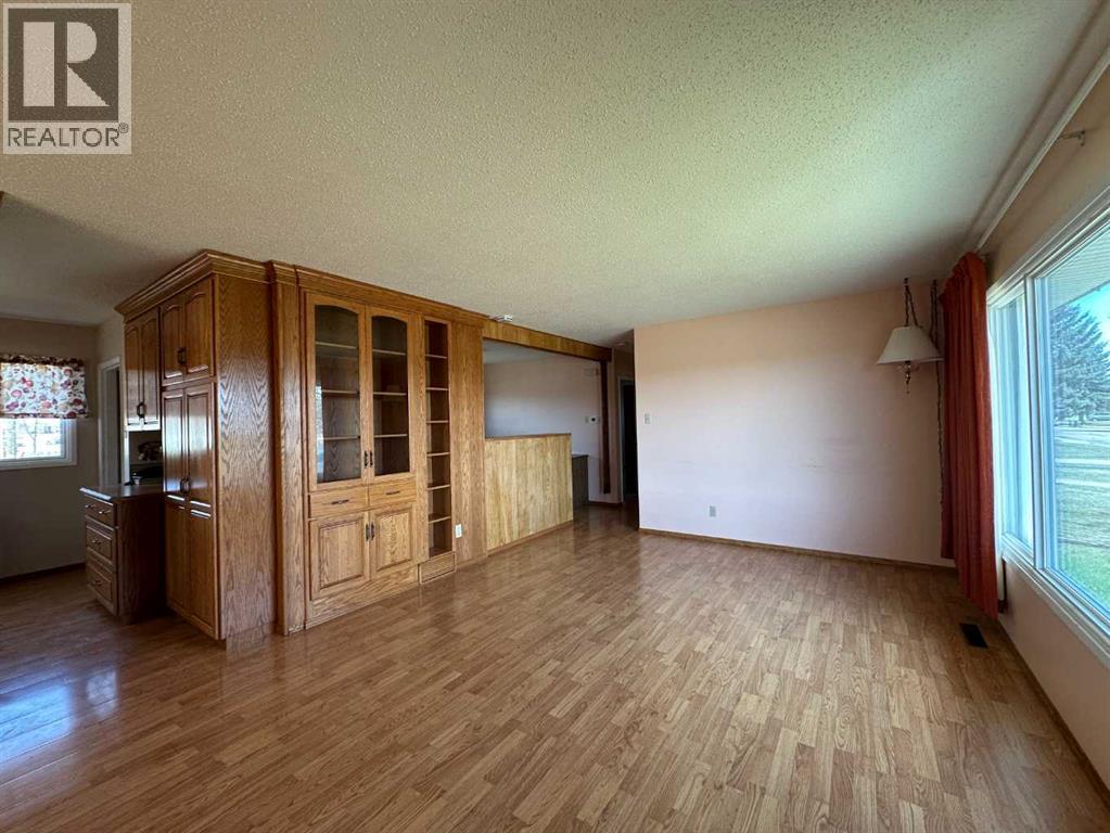 505552 47 Avenue Crescent, Ponoka