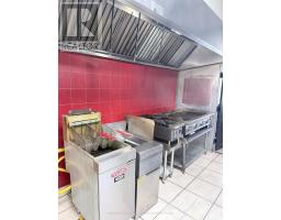 1708 Eglinton Avenue W, Toronto, ON M6E2H5 Photo 8