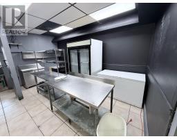1708 Eglinton Avenue W, Toronto, ON M6E2H5 Photo 9