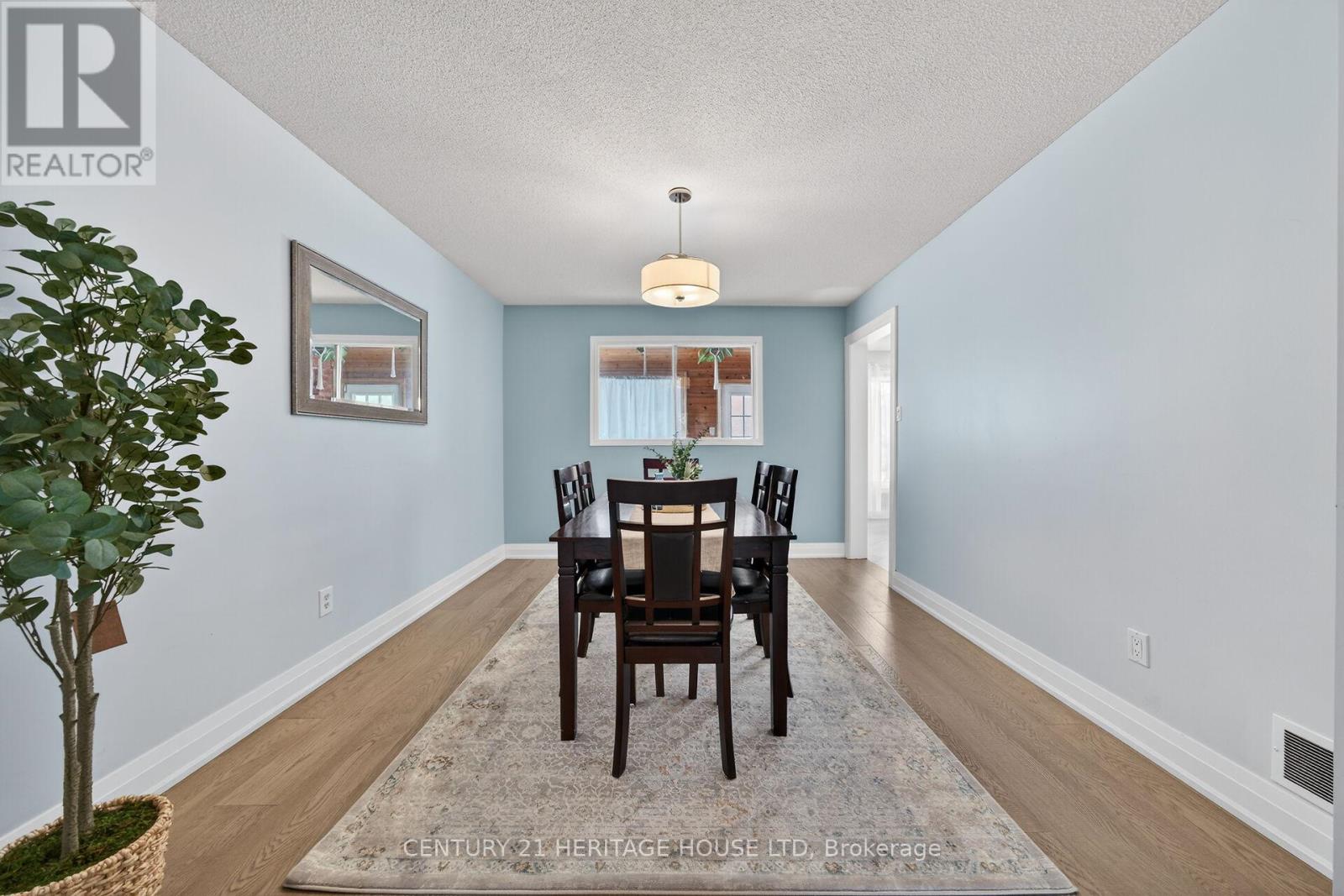3 BOWES COURT - 15