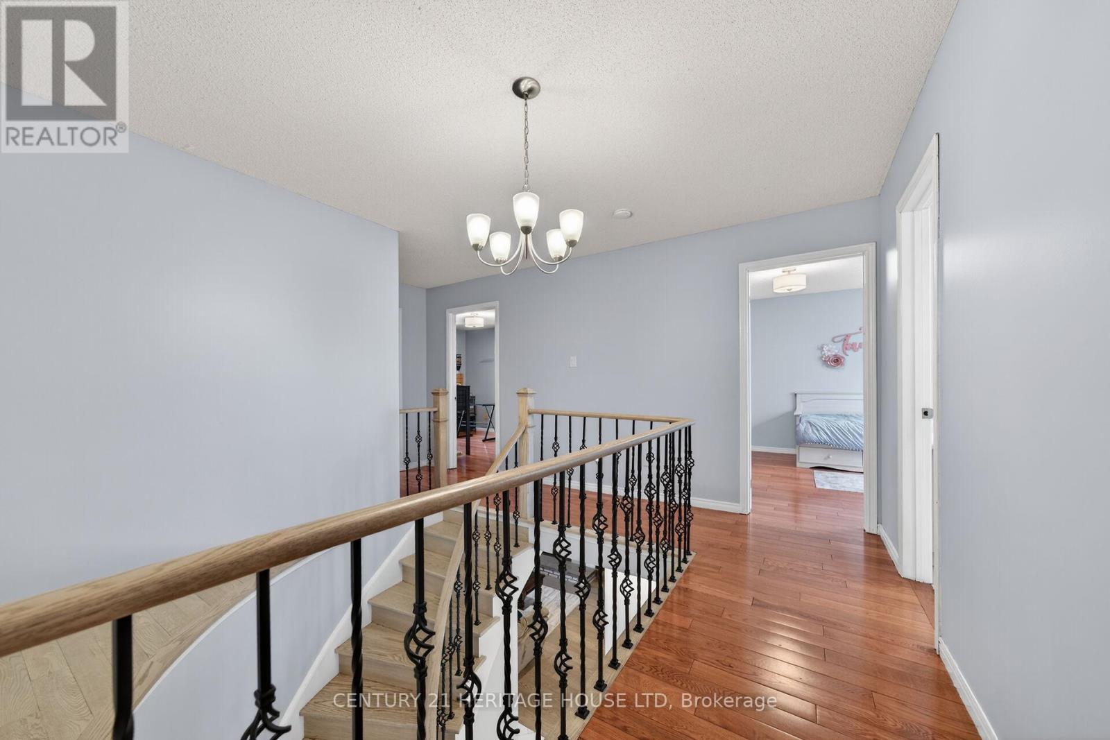 3 BOWES COURT - 19