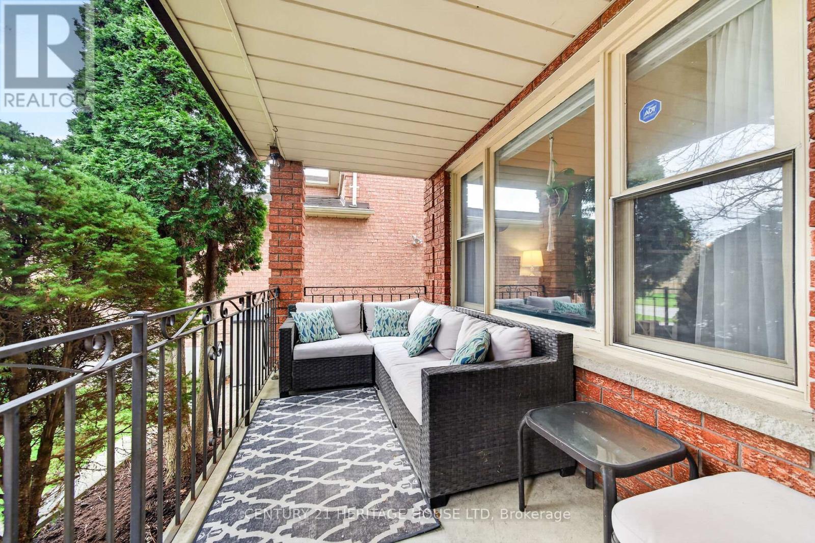 3 BOWES COURT - 3