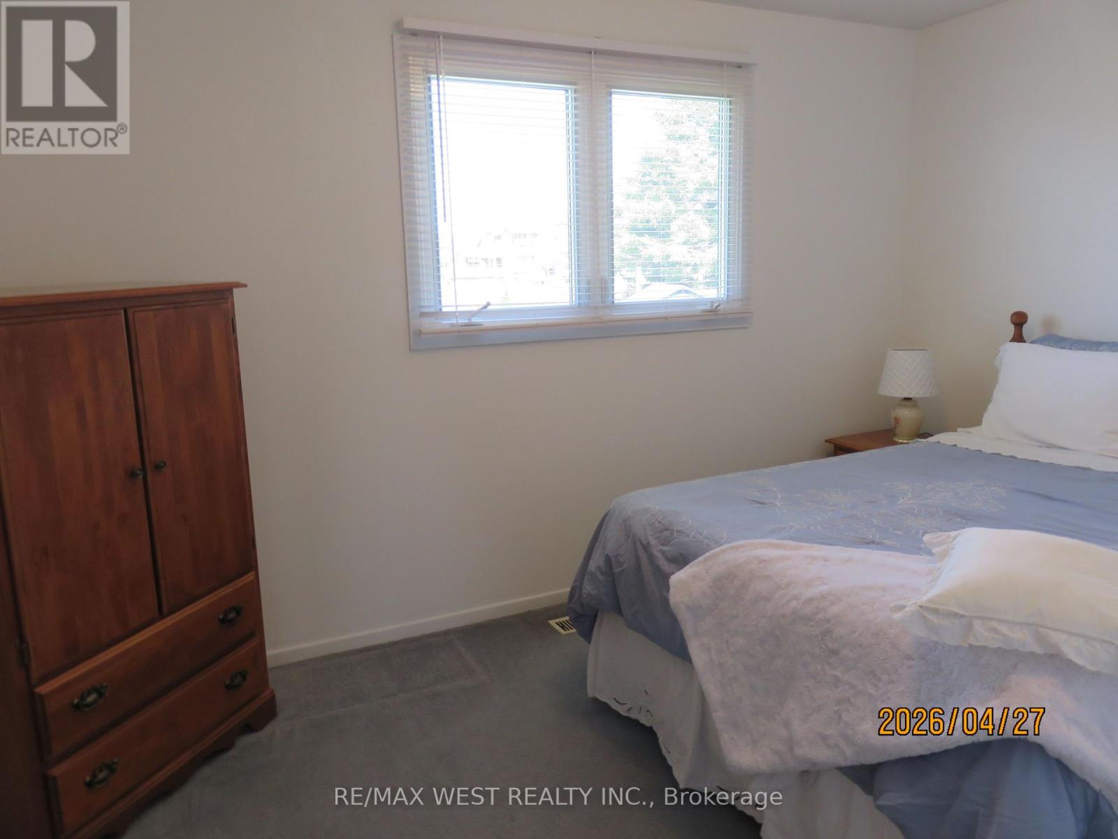 346 LAKELAND CRESCENT SE - 23