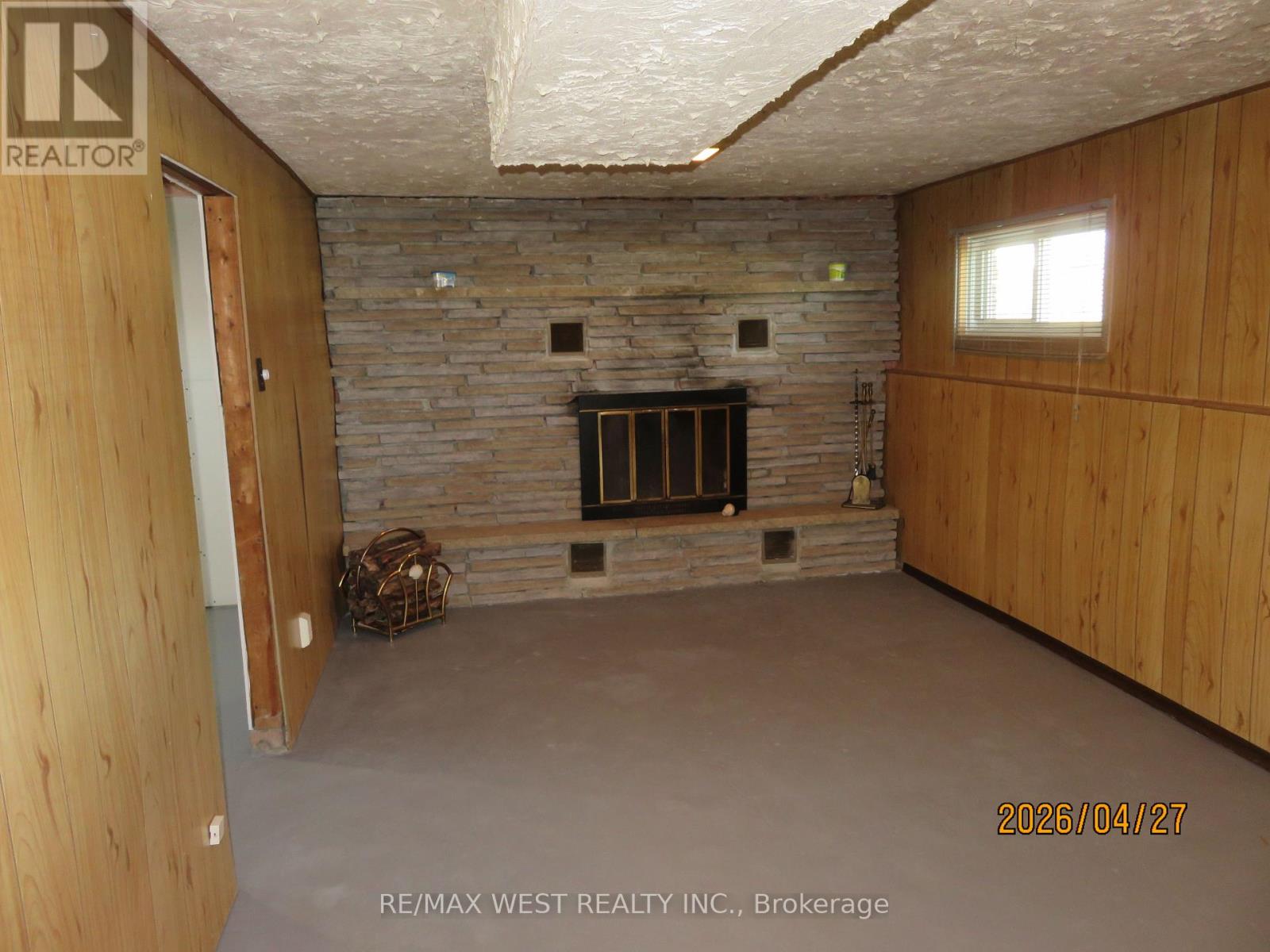 346 LAKELAND CRESCENT SE - 35