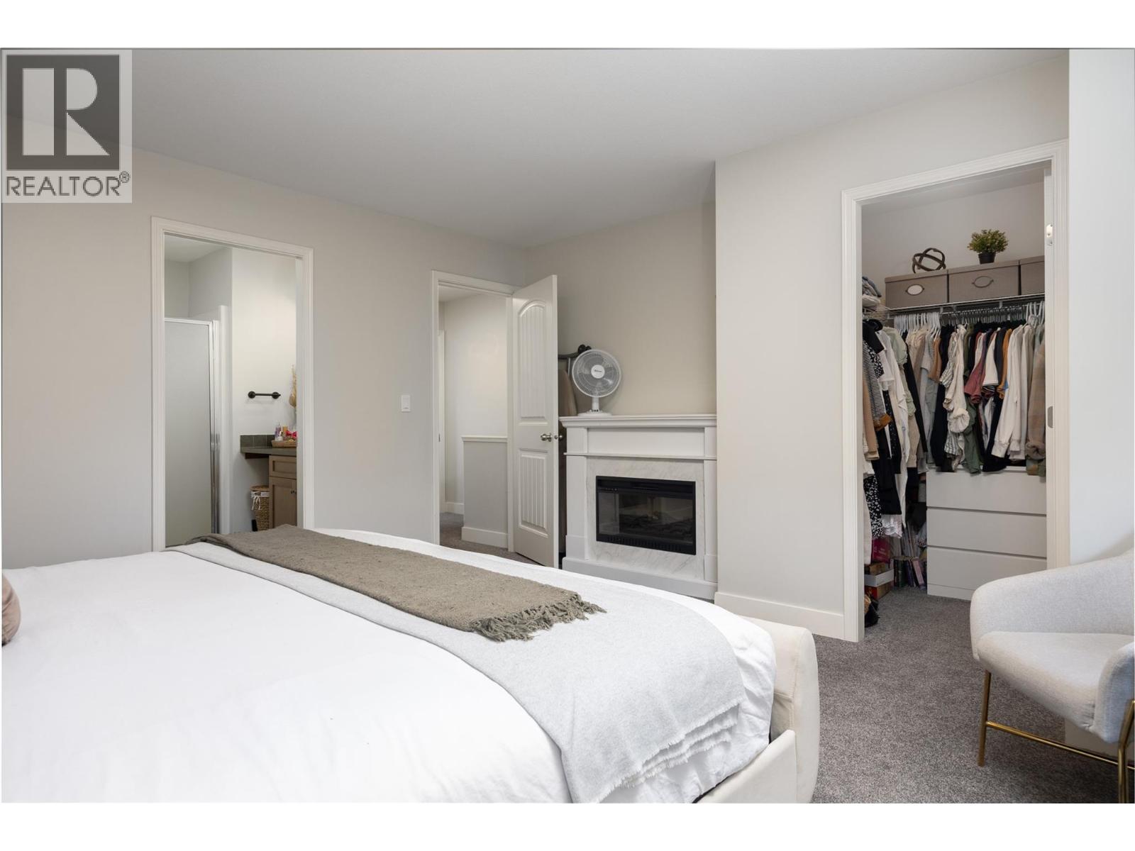 #10 5951 Heritage Drive - 20