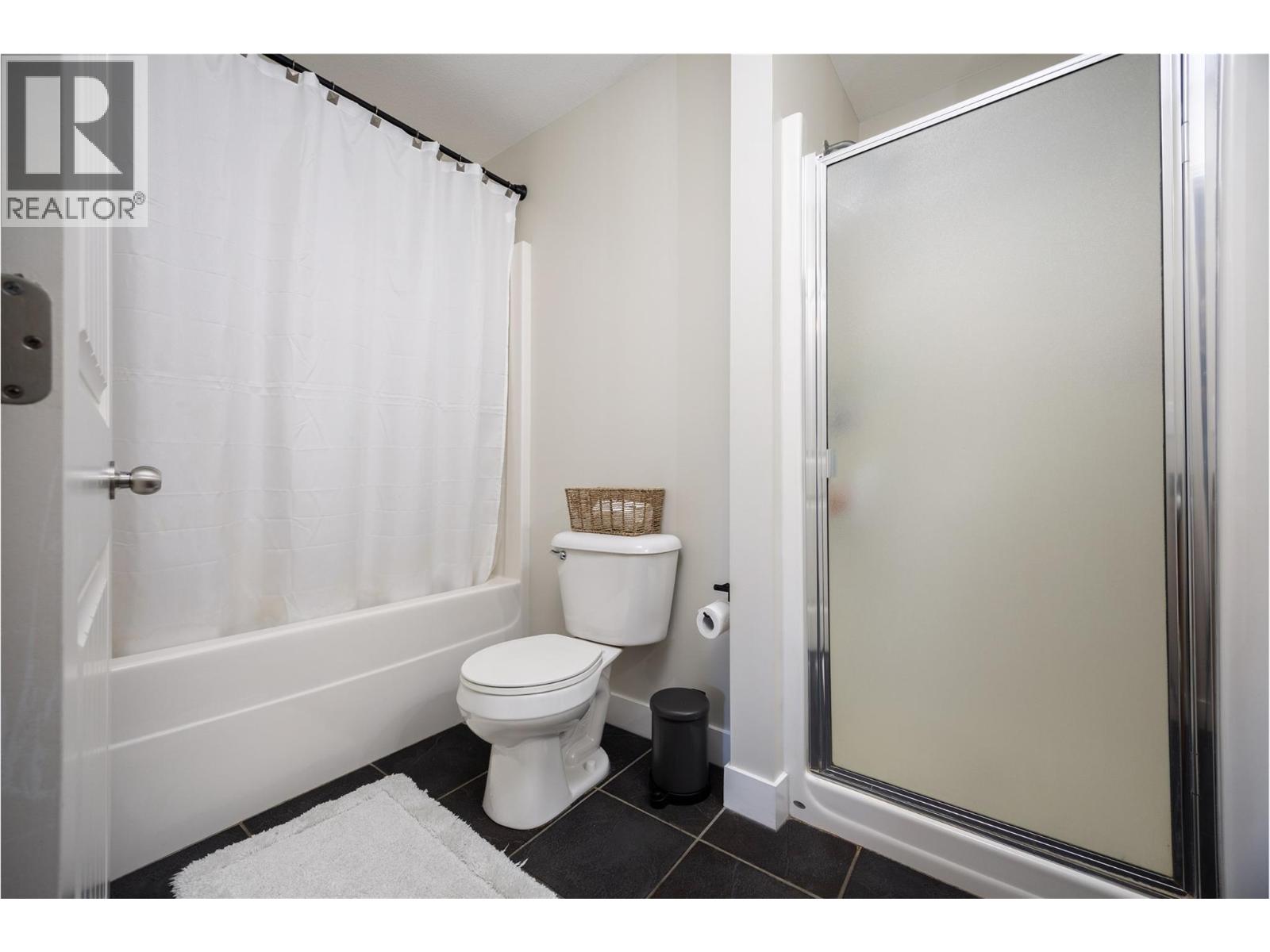 #10 5951 Heritage Drive - 22