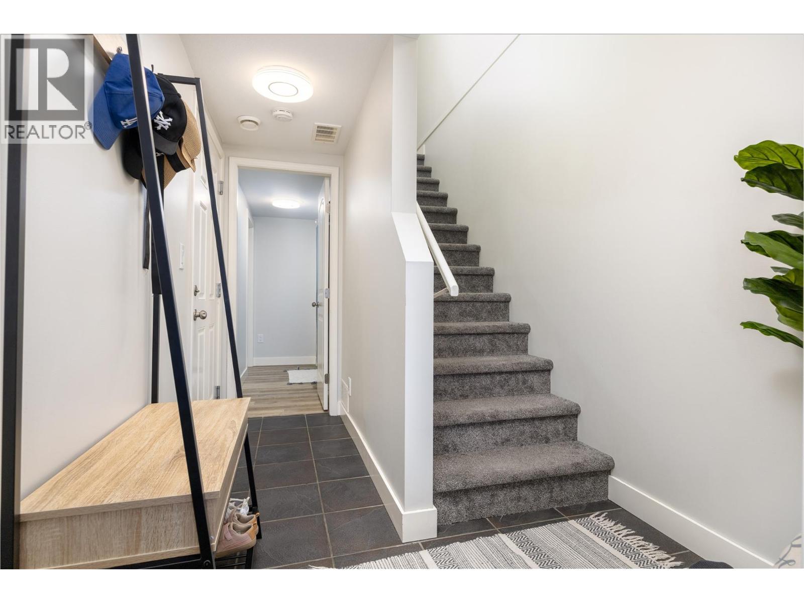 5951 Heritage Drive Unit# 10, Vernon