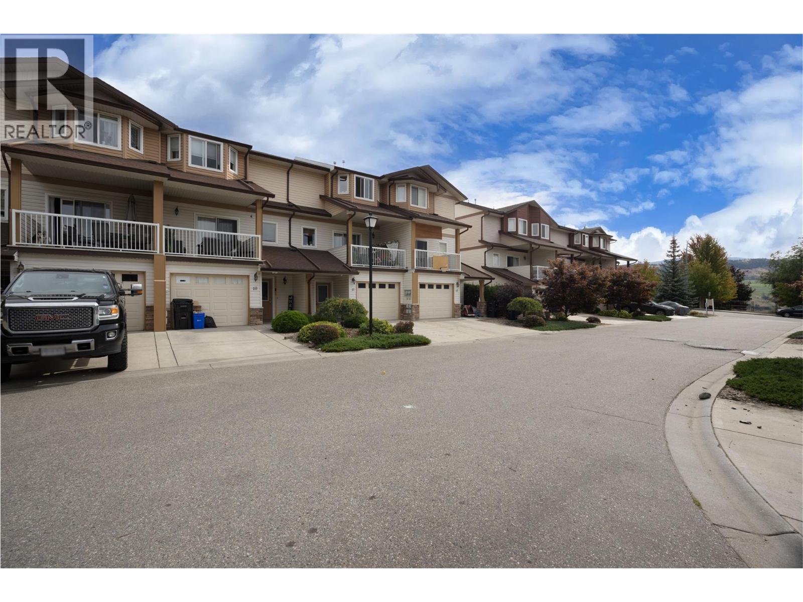 #10 5951 Heritage Drive - 3