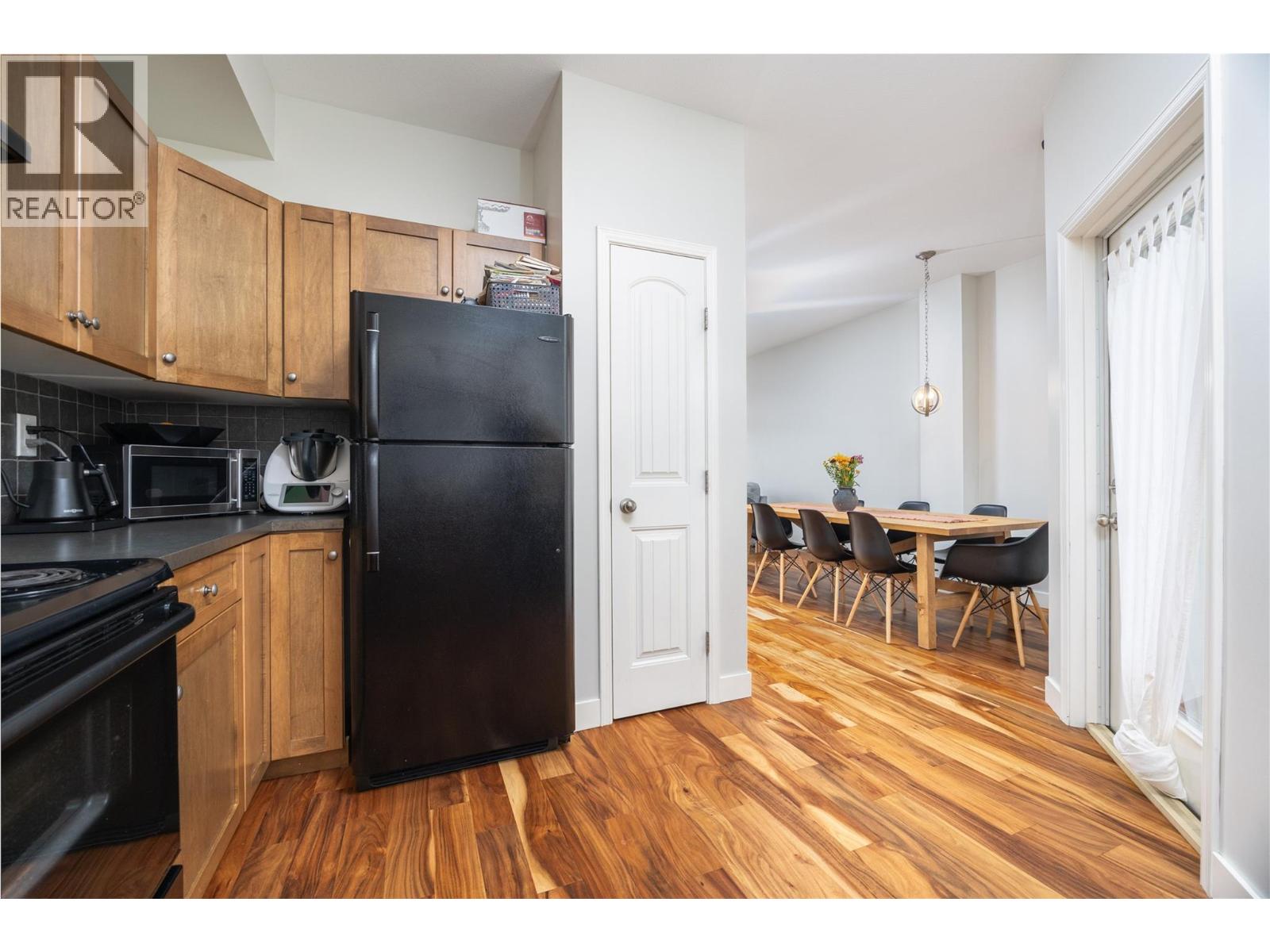 #10 5951 Heritage Drive - 7
