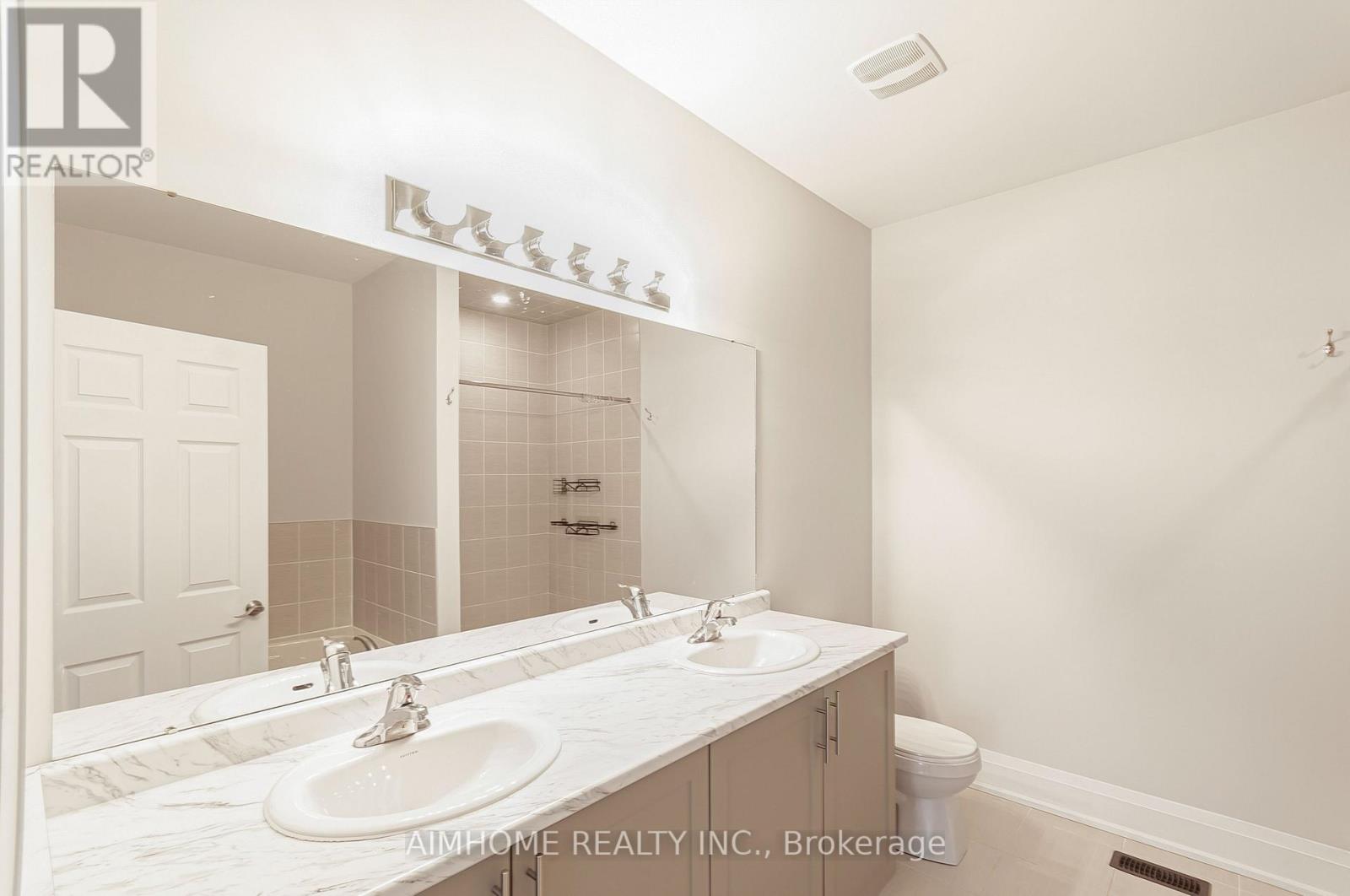 6 PRESCOTT CRESCENT - 22