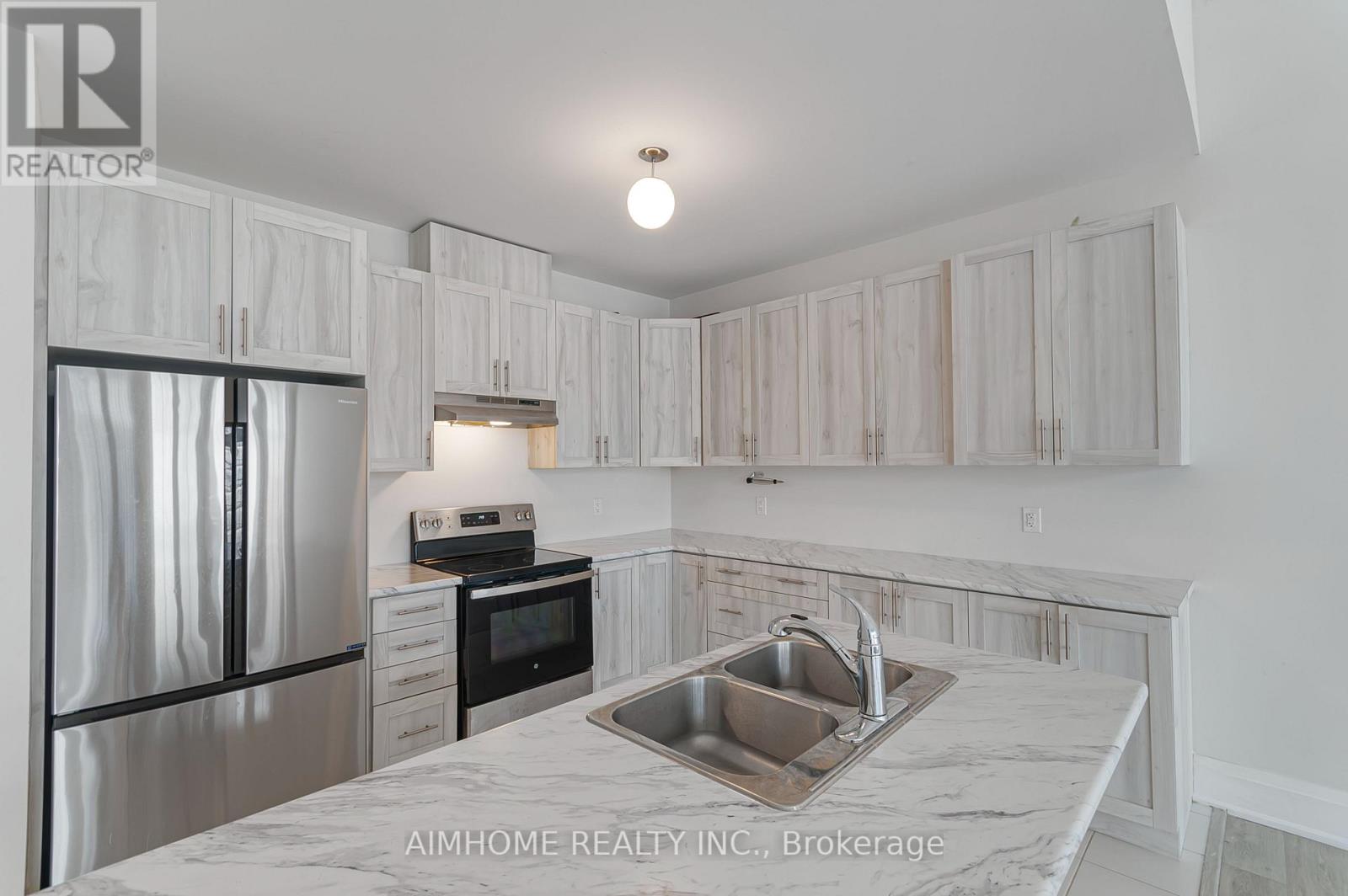 6 PRESCOTT CRESCENT - 4