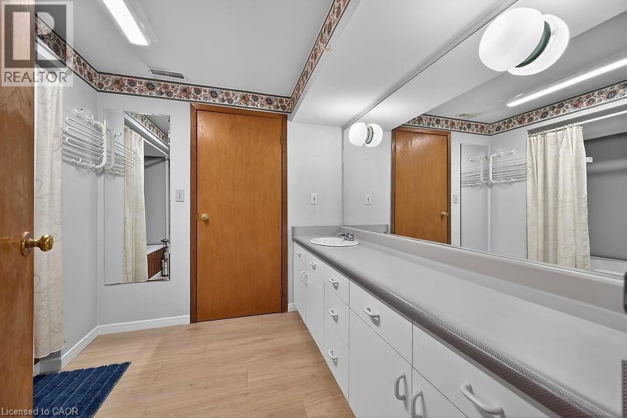 419 EAST 42ND Street, Hamilton, Ontario, L8T3B2 — Photo 31