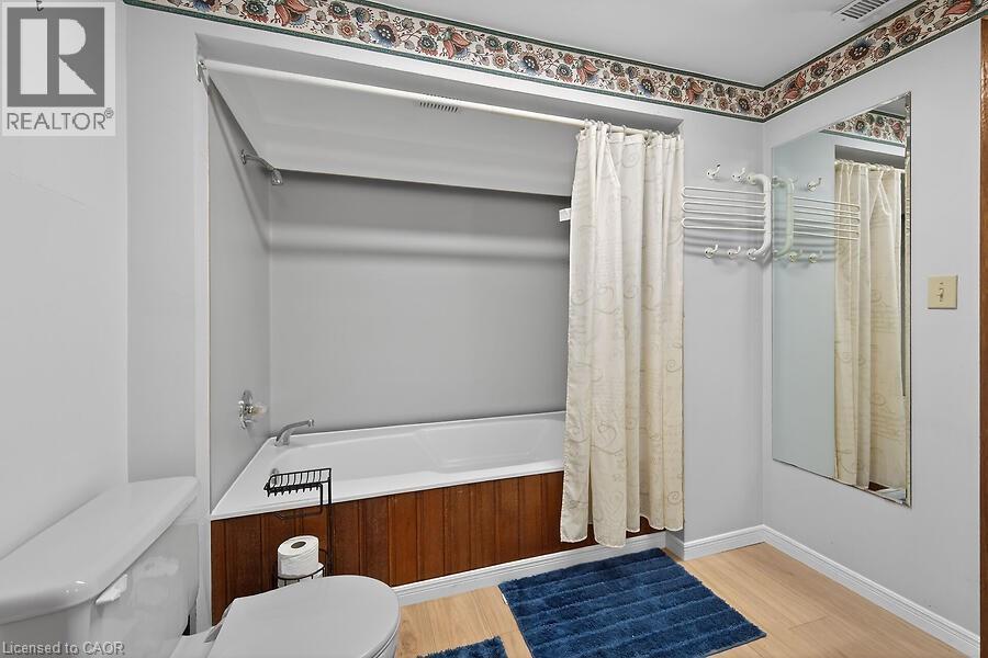 419 EAST 42ND Street, Hamilton, Ontario, L8T3B2 — Photo 32