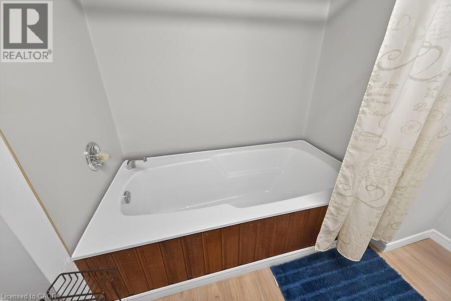 419 EAST 42ND Street - 33