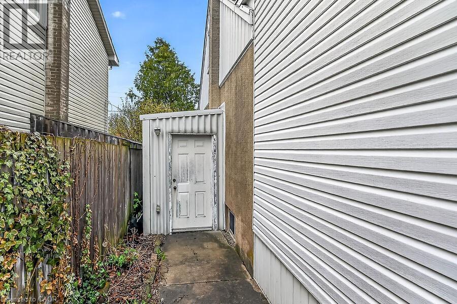 419 EAST 42ND Street, Hamilton, Ontario, L8T3B2 — Photo 46