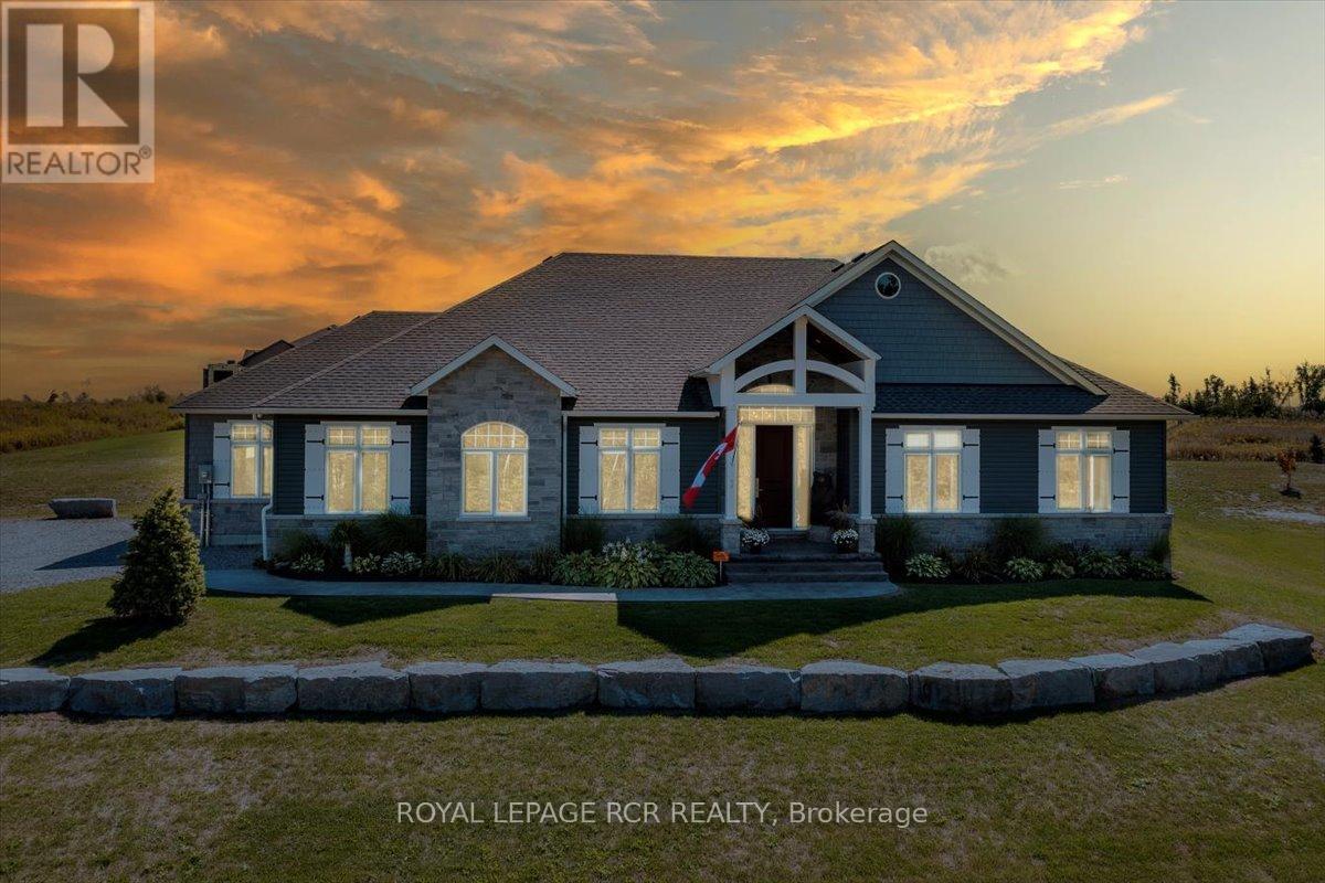 3 NIPIGON STREET - 1