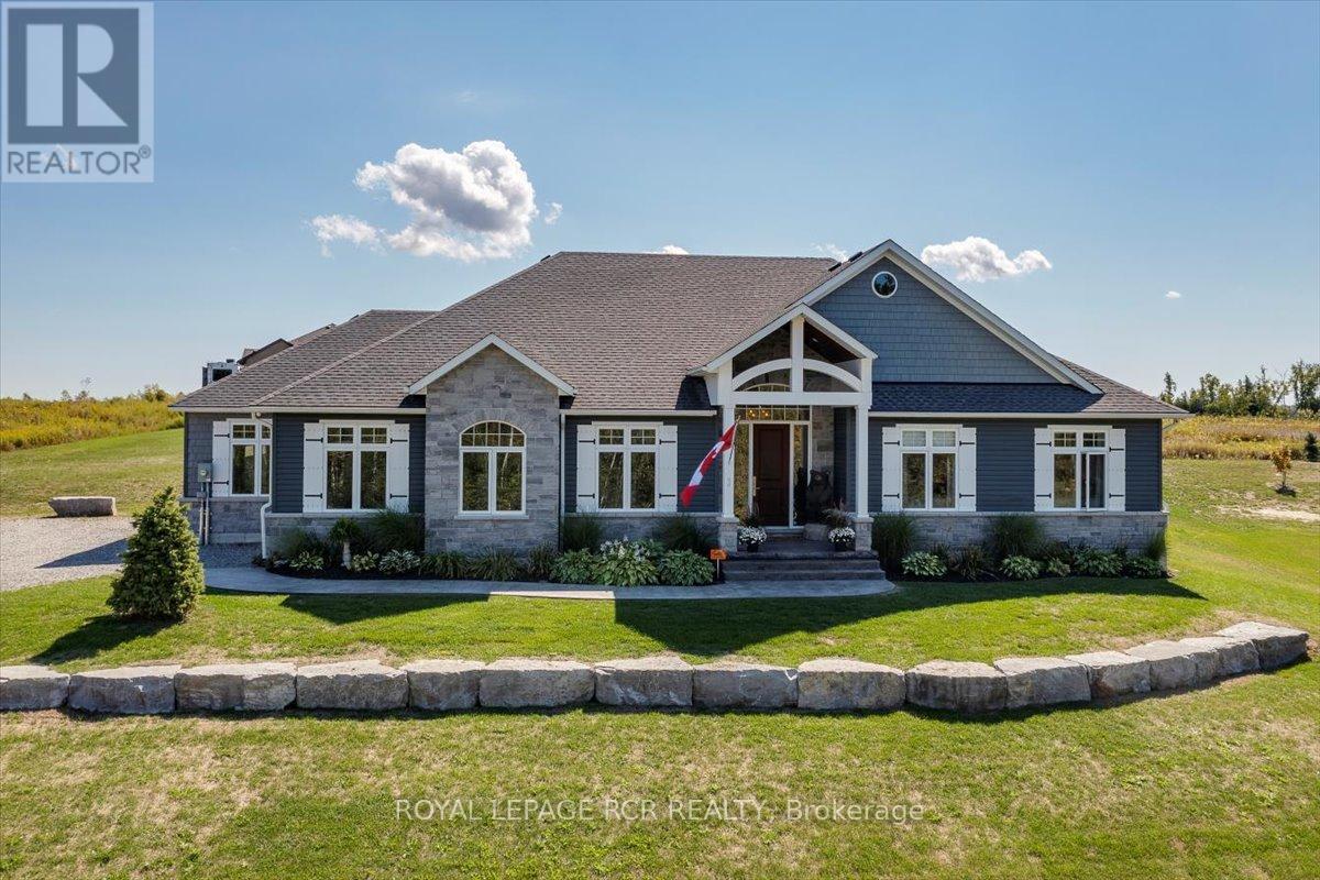 3 NIPIGON STREET - 3