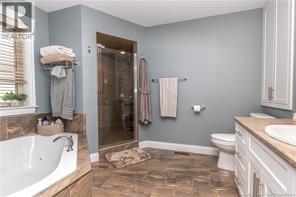 105 Reba Crescent - 21