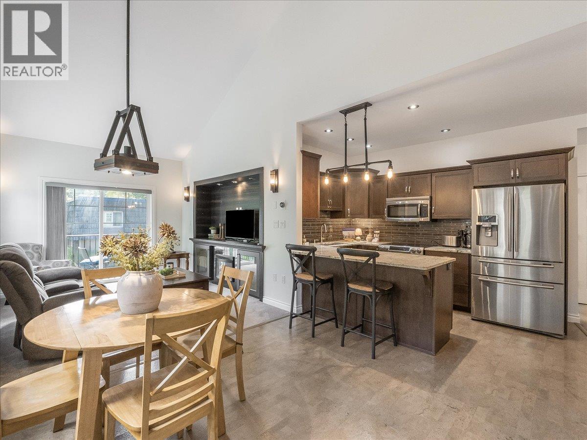 2011 PERRIER Road Unit# 203, Nelson