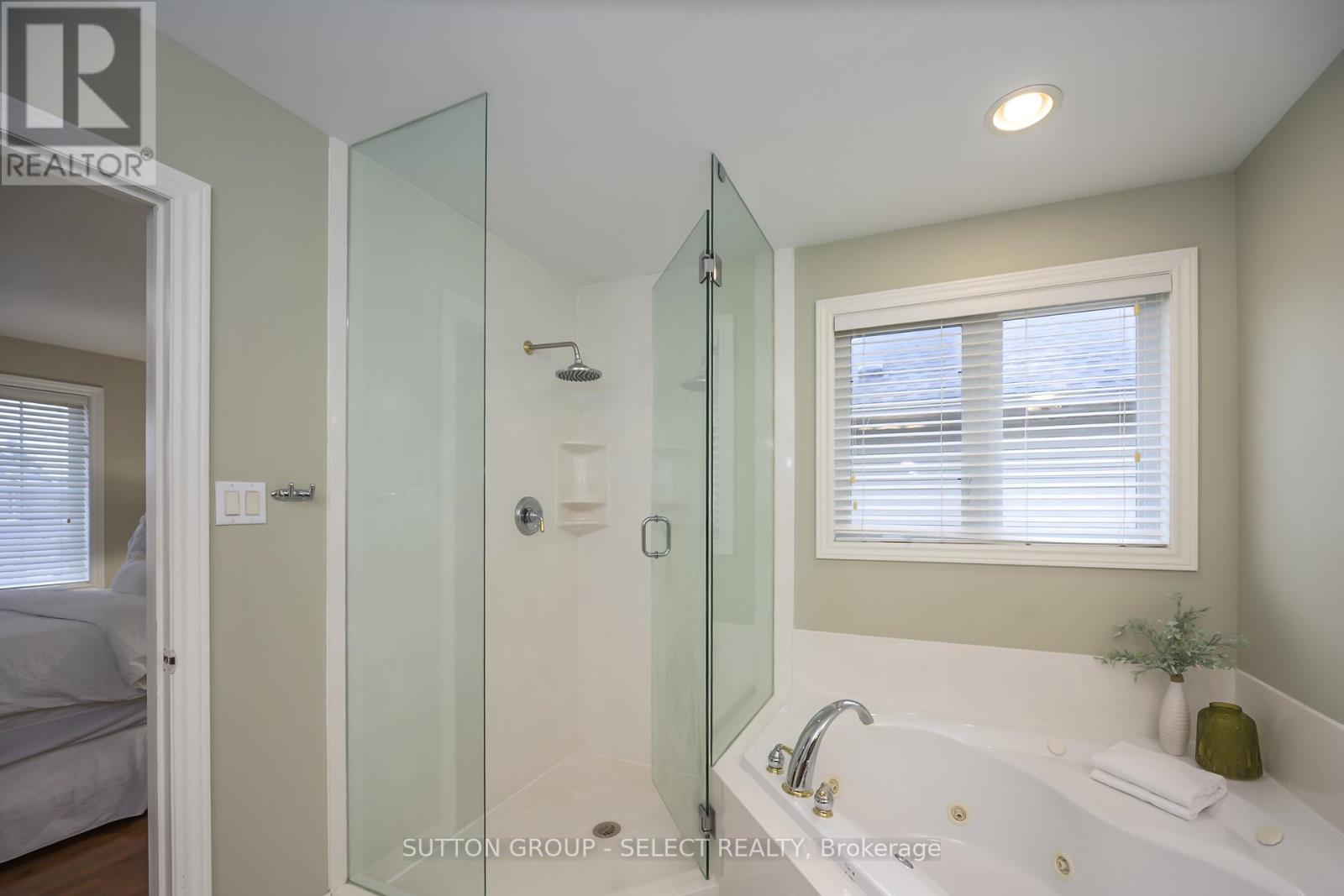 294 BERRYHILL DRIVE - 26