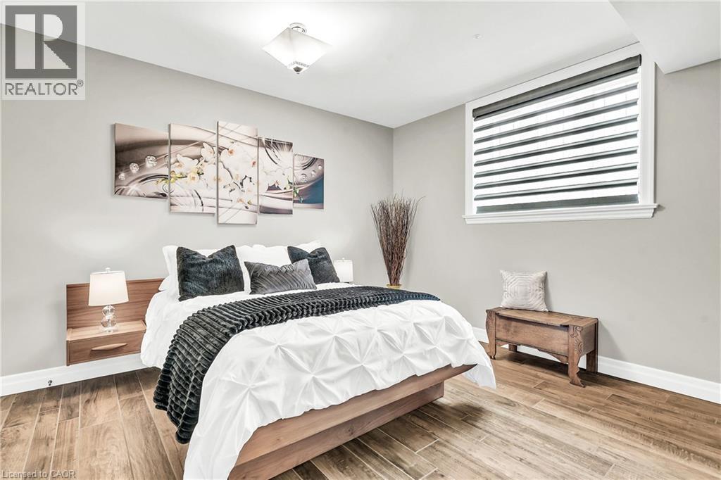 46 ANITA Drive - 39