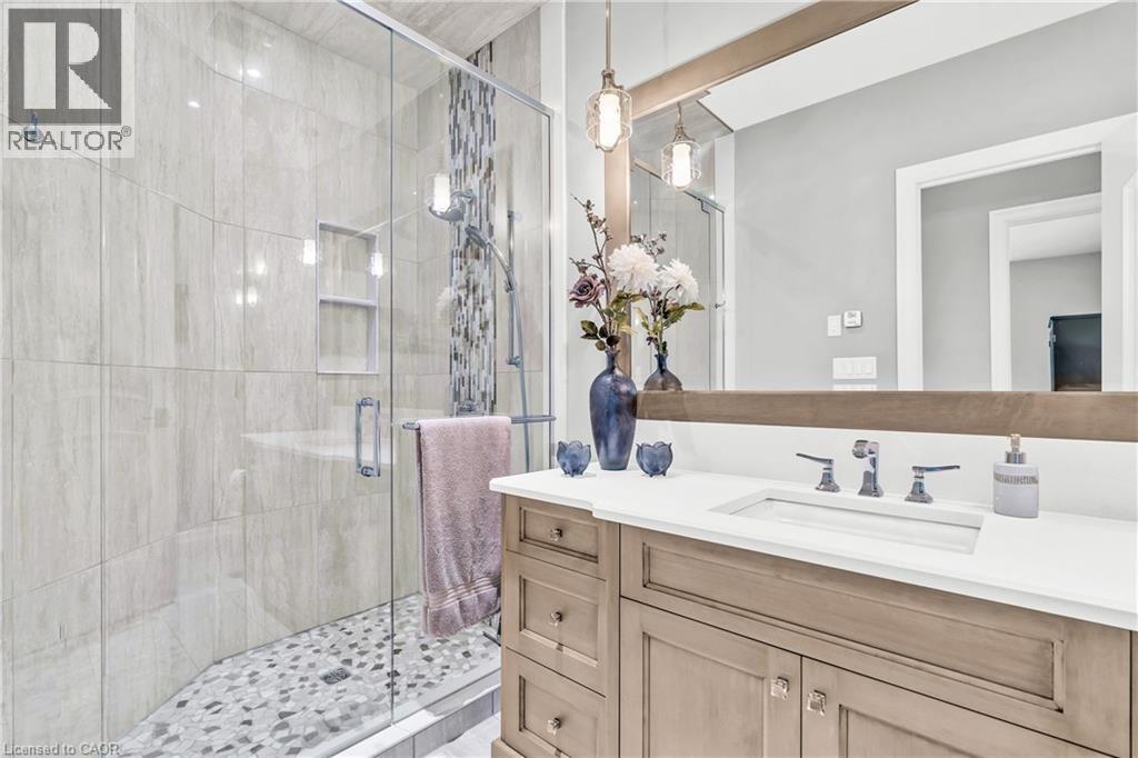 46 ANITA Drive - 24