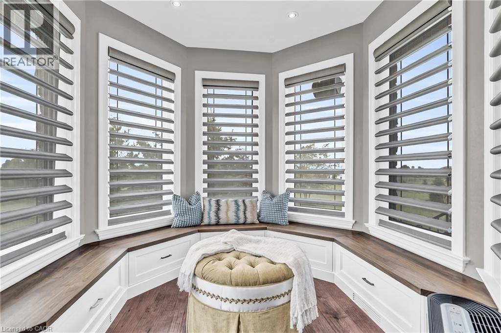 46 ANITA Drive - 32