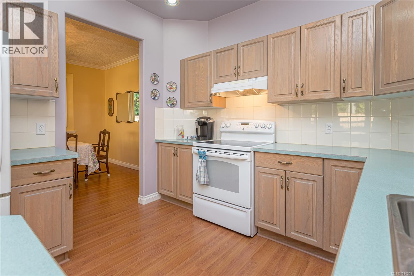 #30 2979 River Rd - 16