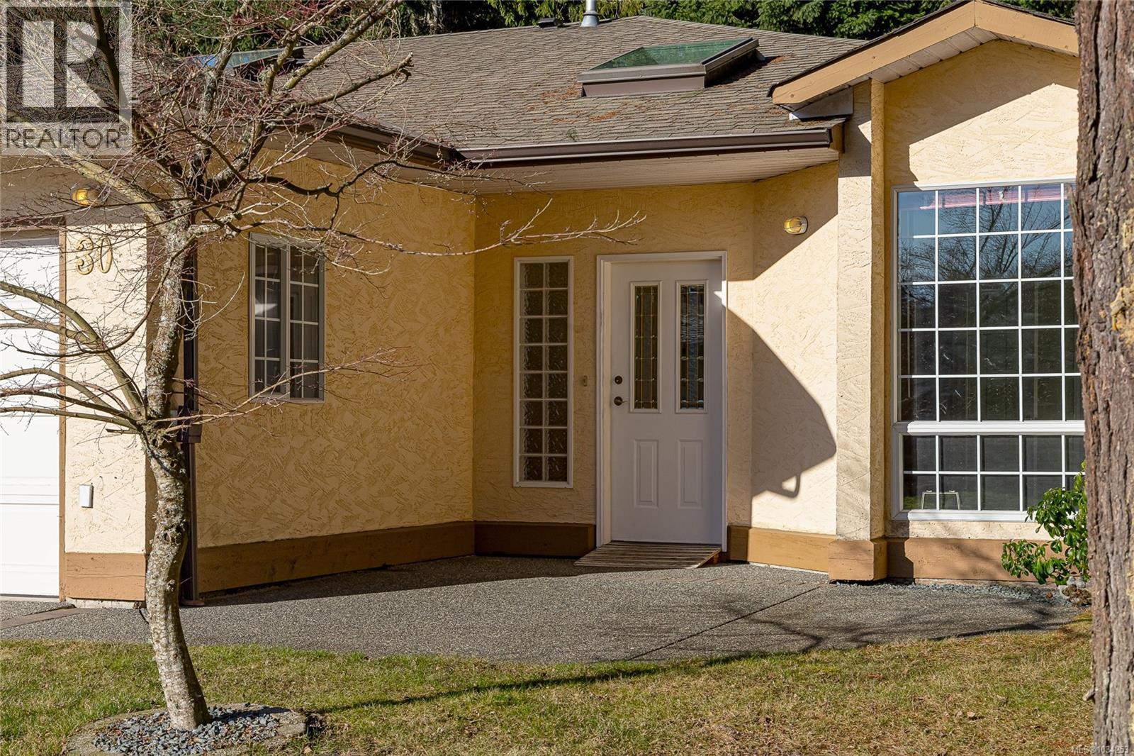 #30 2979 River Rd - 3