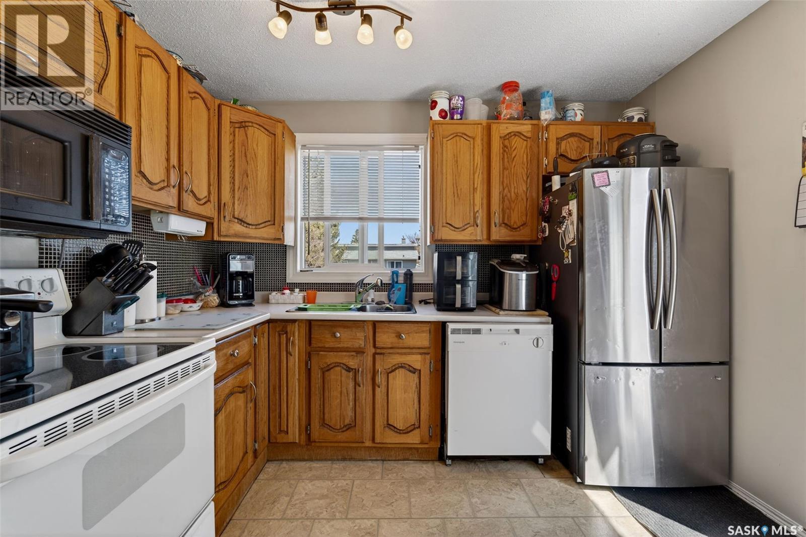 69 McGee CRESCENT - 10