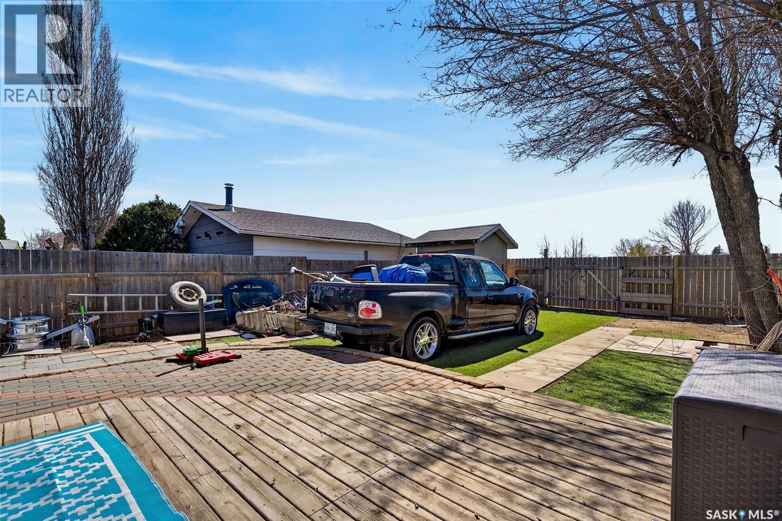 69 McGee CRESCENT - 33