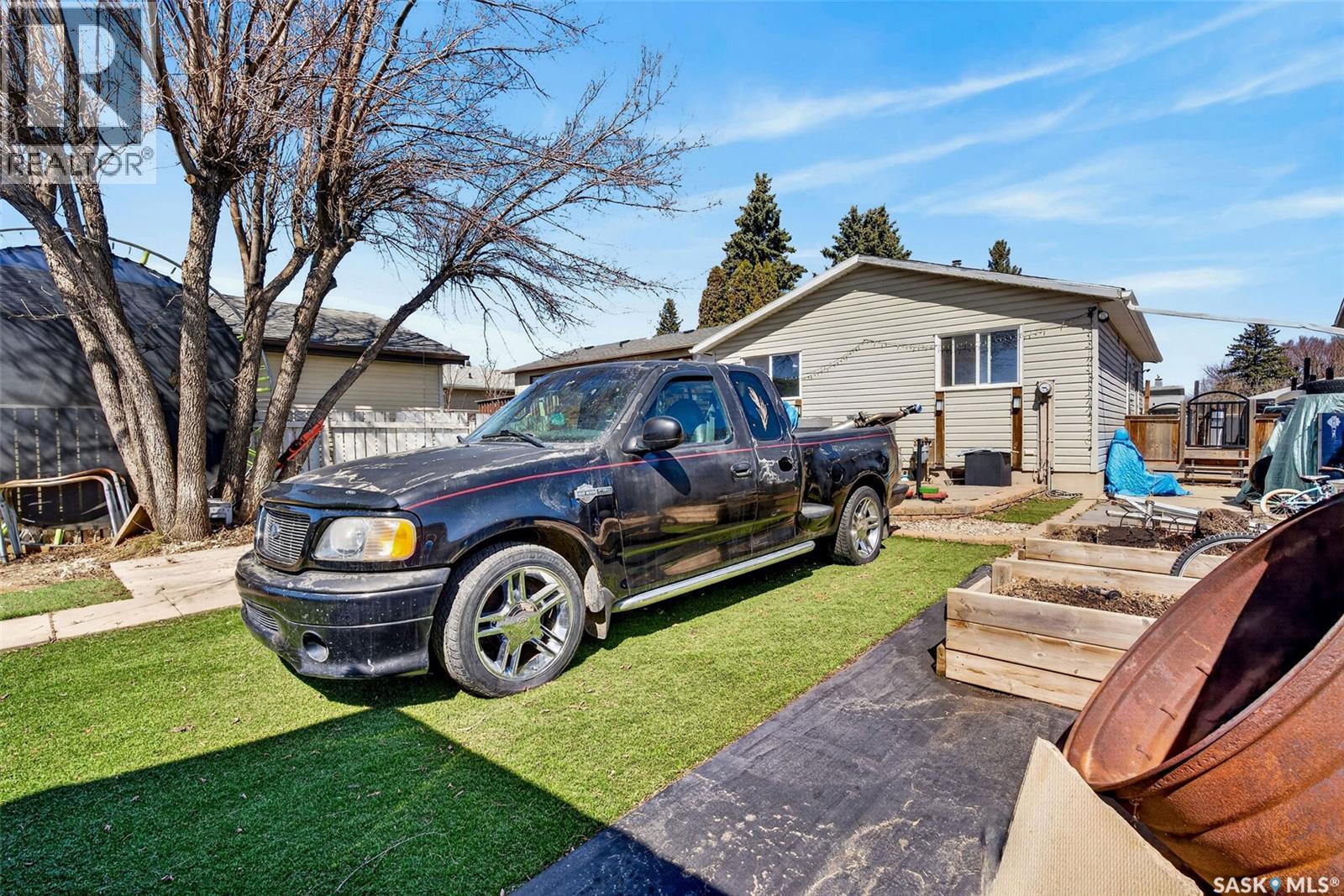 69 McGee CRESCENT - 36