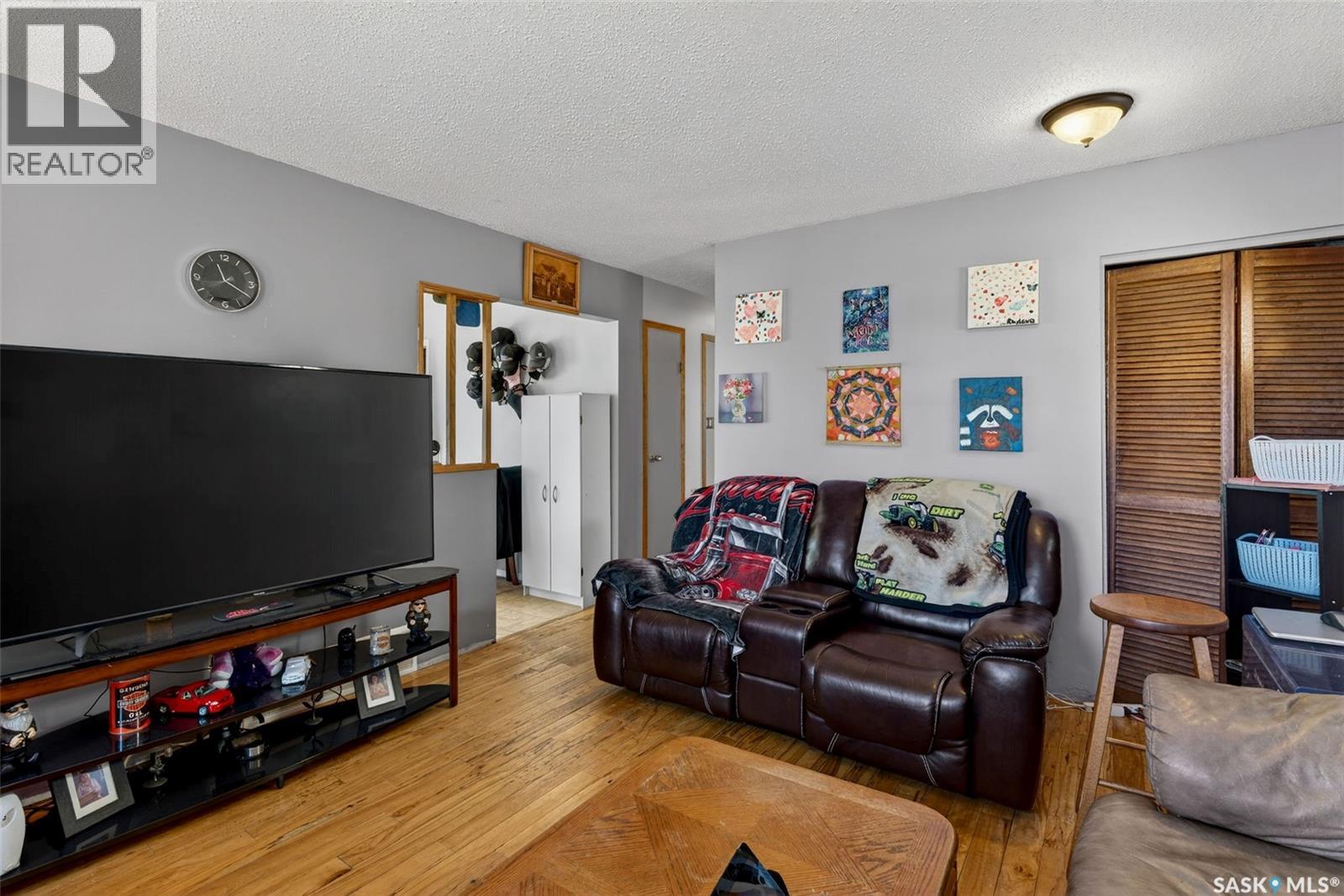 69 McGee CRESCENT - 5