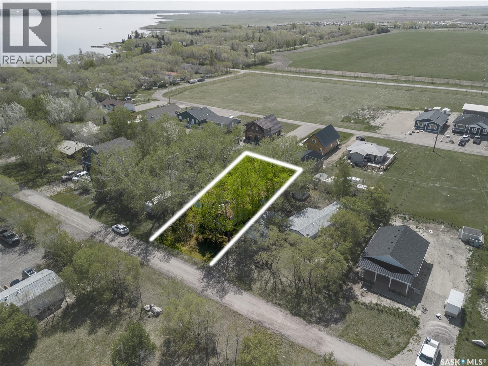 237 Amy AVENUE - 33