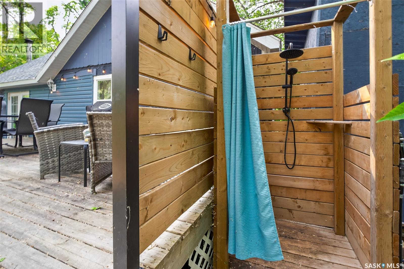 3 Elliott DRIVE - 38