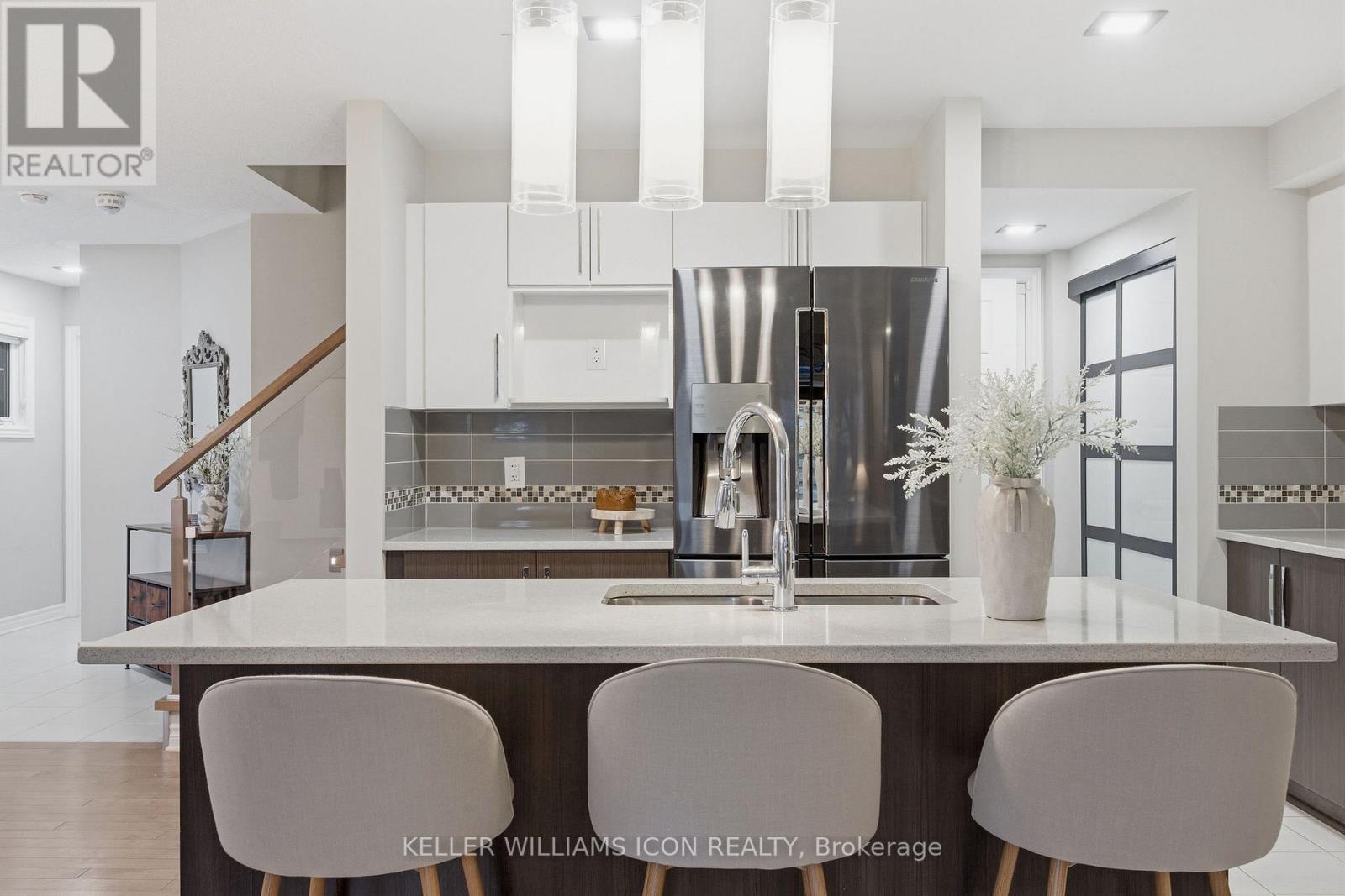 718 BREAKSTONE ROAD - 12