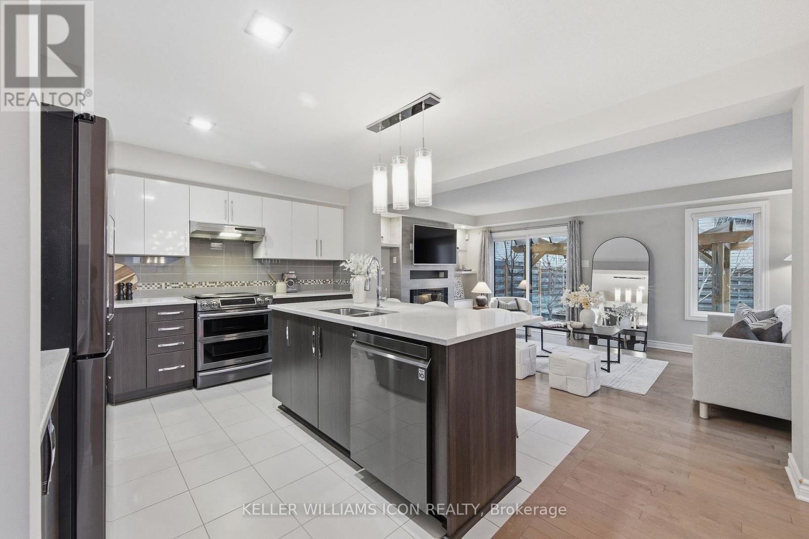 718 BREAKSTONE ROAD - 9